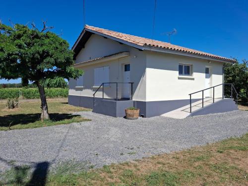 Charming country house near Saint-Emilion
