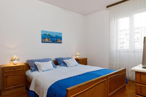 Spacious 2-bedroom apartment near city center - Nata
