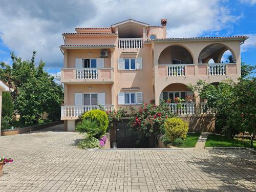 Apartment Marija