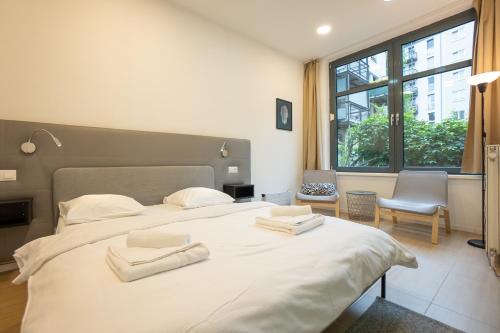 Comfort Studio with Queen-Size Bed, Self Check-in K1