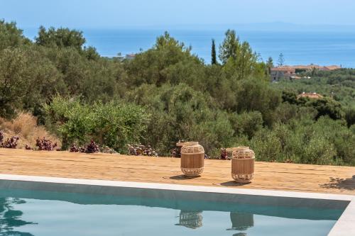 Πισίνα στο ή κοντά στο Olive Βay Villa