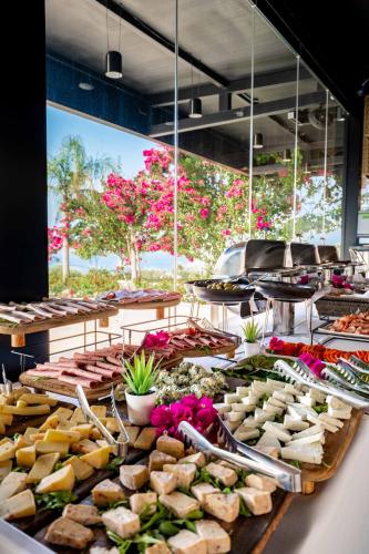 Gallery image of Blue Boutique Hotel in Dhërmi