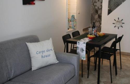 Posezení v ubytování Carpe Diem House