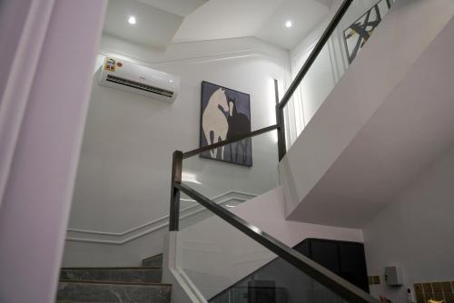 Μια τηλεόραση ή/και κέντρο ψυχαγωγίας στο Rateel Apartments 2