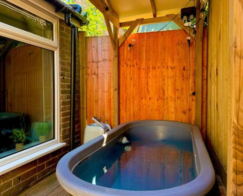 Gallery image of Luxurious Private Retreat Ideal Getaway for two in East Grinstead