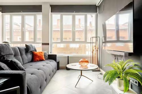 Apart diseño centro San Bernardo esquina Gran Via