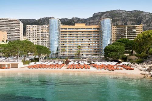 Le Méridien Beach Plaza