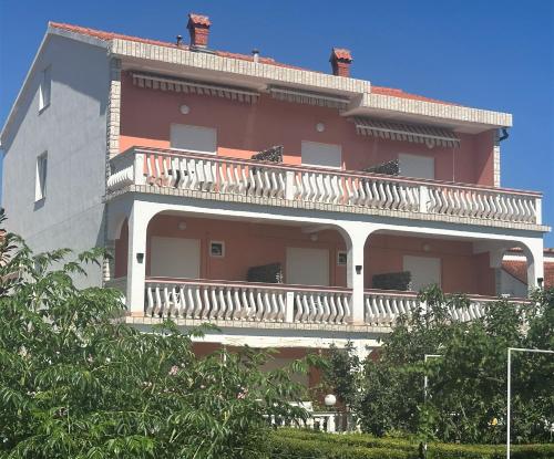 Fotografie z fotogalerie ubytování Guesthouse Mira v Rabu