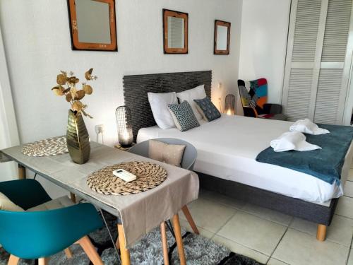 Bonheur à la résidence Savane