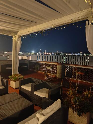 Χώρος καθιστικού στο Panoramic Luxury Little Penthouse