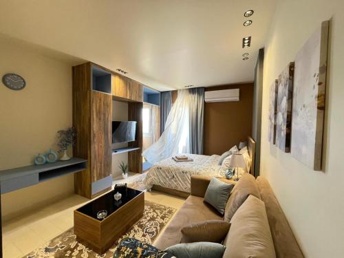 Luxury Studio House 392-4