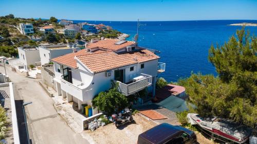 Apartments by the sea Razanj, Rogoznica - 24569