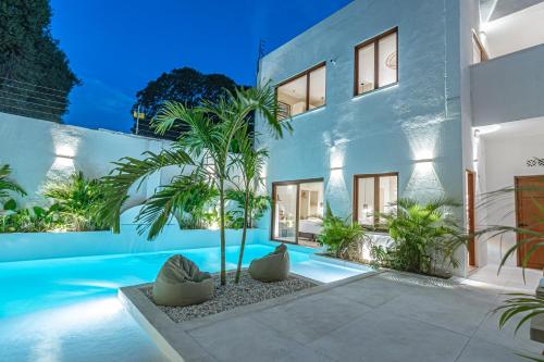 Bazén v ubytování Casa De Anfitrite Apartahotel nebo v jeho okolí