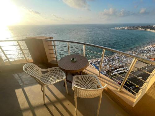 شقة فندقية كود 18351للعائلات فقط