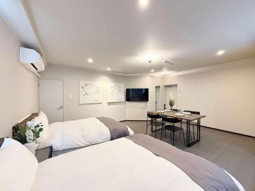 Morimoto Coop by b hotel - Studio Nestled Near Hiroshima Hotspots