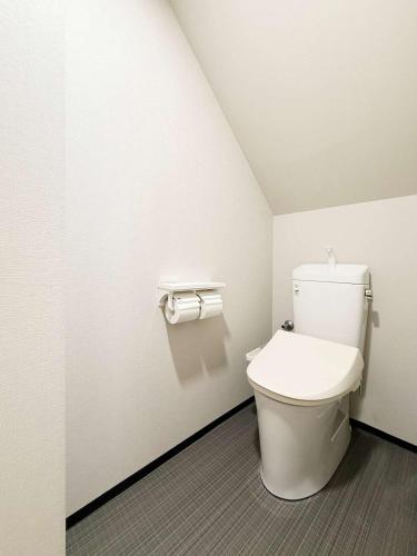 Morimoto Coop by b hotel - Studio Nestled Near Hiroshima Hotspots