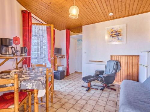 Appartement T2 avec véranda et animaux autorisés - FR-1-841-14