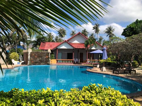 Hồ bơi trong/gần Lanta Cozy House 2