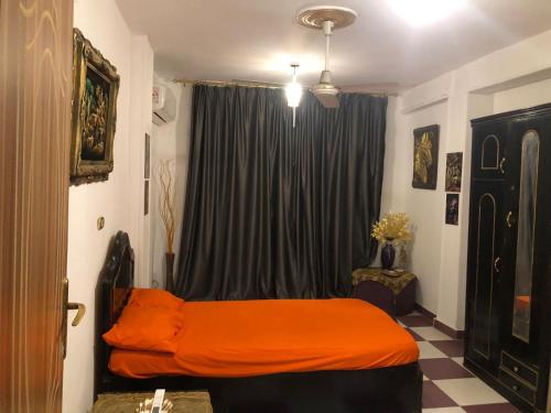 Room for rent in heart of Cairo