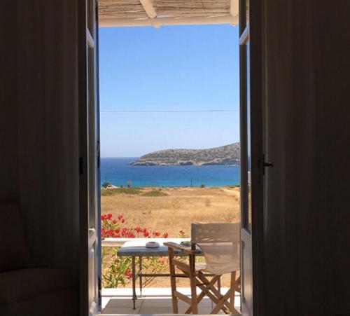 Spacious Antiparos Apartment 2 Bedrooms Apartment Mon Cala Amazing Sea View