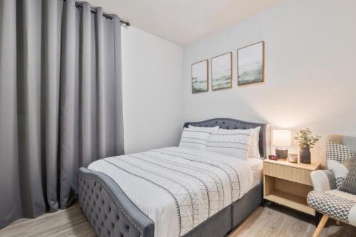 Postel nebo postele na pokoji v ubytování Oreo Home Stay