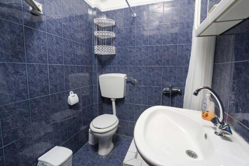 Et badeværelse på Villa Garden