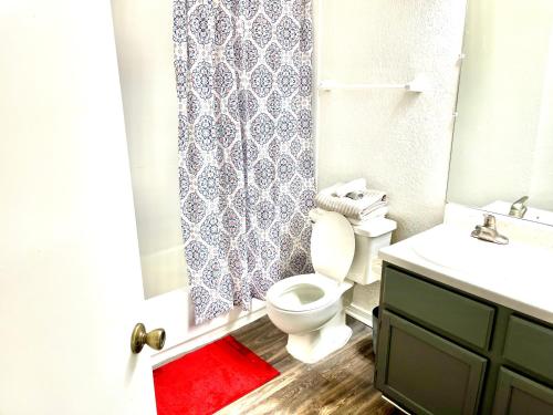 Gallery image of Rooms by Month Daytona in Port Orange