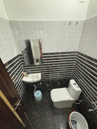 Koupelna v ubytování Hotel samriddhi palace