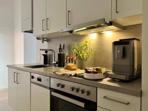 SERVUS HOMES - Metro Stadthalle - VIENNA CALLING
