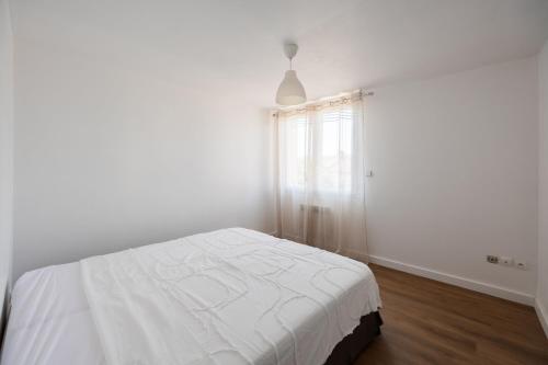 Φωτογραφία από το άλμπουμ του Modern & Quiet - 2 Bedroom Apartment with Sea Views σε Port-de-Bouc