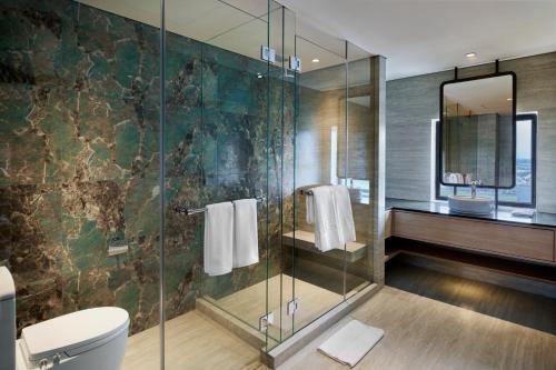 Koupelna v ubytování VIVERE Hotel, ARTOTEL Curated
