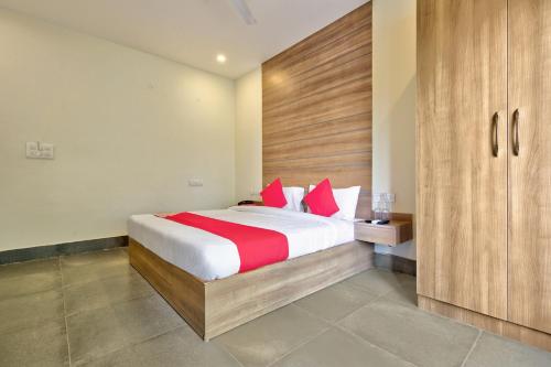 Katil atau katil-katil dalam bilik di Super Hotel O Blessings Residency