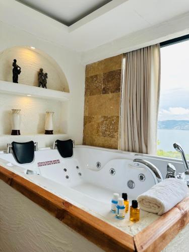 Bilik mandi di Sapanca Paradise Hotel