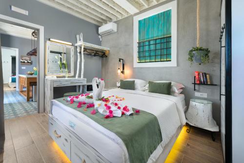 Postel nebo postele na pokoji v ubytování Lindos Vigli Private Villa