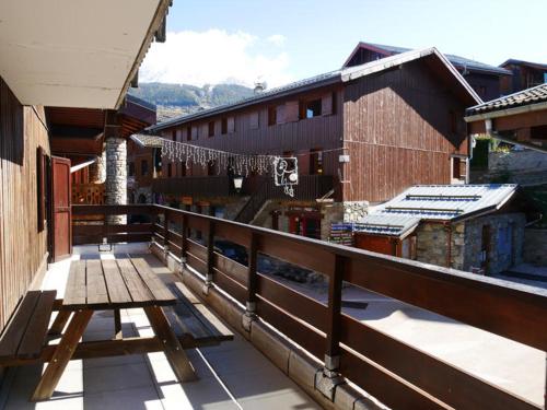 Appartement Montchavin, 2 pièces + mezzanine, 7 pers, pied commerces/pistes, terrasse exposée sud