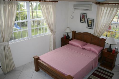 Gallery image of Annwin Apartment in Saint James