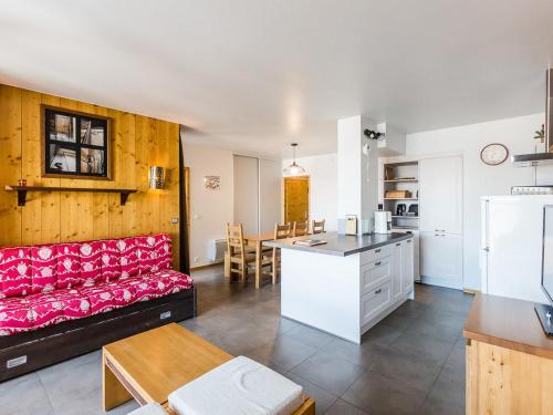 Appartement récent 4 pièces, 2 terrasses, parking couvert, pied des pistes - FR-1-329-72