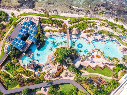 Kolam renang di atau dekat dengan HAWAIIAN DREAM Relaxing KaMilo 3BR Home with Private Beach Club
