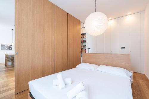 splendid one bedroom De Angeli 2nd fl - Mirable PM