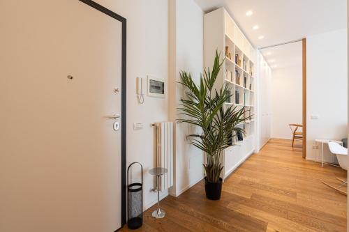 splendid one bedroom De Angeli 2nd fl - Mirable PM