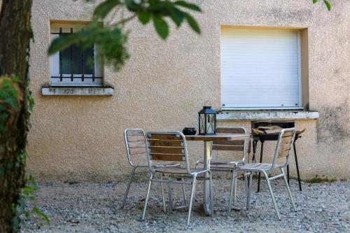 Fotografie z fotogalerie ubytování Le Clos des Lilas v destinaci Chazey-sur-Ain
