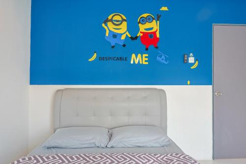 Ένα ή περισσότερα κρεβάτια σε δωμάτιο στο Family Adventure Homestay in Cameron Highlands Clover Home 6-30