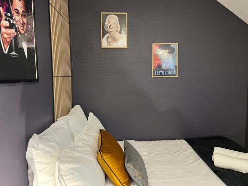 Gallery image of L'icône du cinéma - Studio cosy - Gare - Centre-ville Evreux - Wifi in Évreux