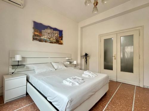 Cipro Vatican Home