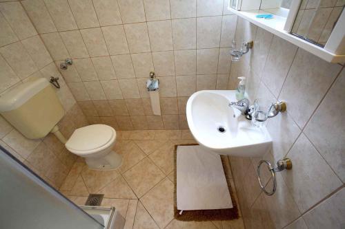Apartment Rogoznica 3