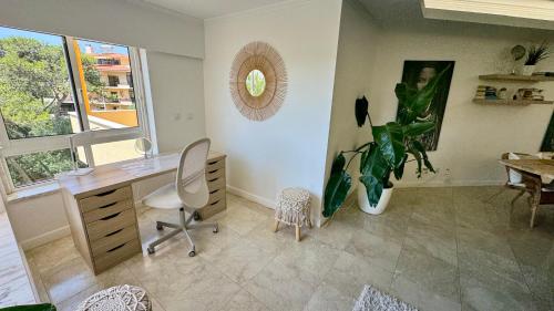 Χώρος καθιστικού στο 2 bedrooms with swimming pool Nomad Dreams N 7