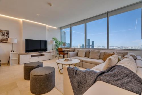 DAYF-SKG04 Modern Spacious 1 Bed Full DIFC Views