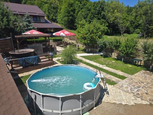 Φωτογραφία από το άλμπουμ του Rooms Poienita σε Slănic-Moldova