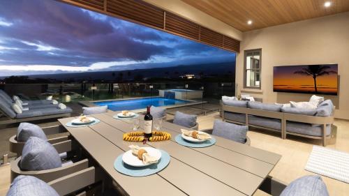 Mauna Kea Magic ~ Private Pool Spa Detached Ohana Suiteの敷地内または近くにあるプール