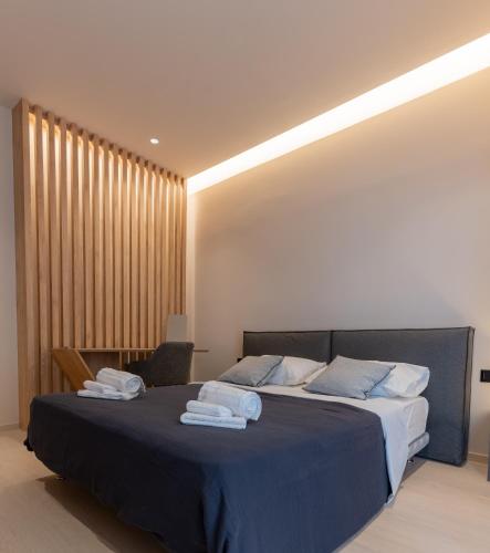 Elegance At The Acropolis